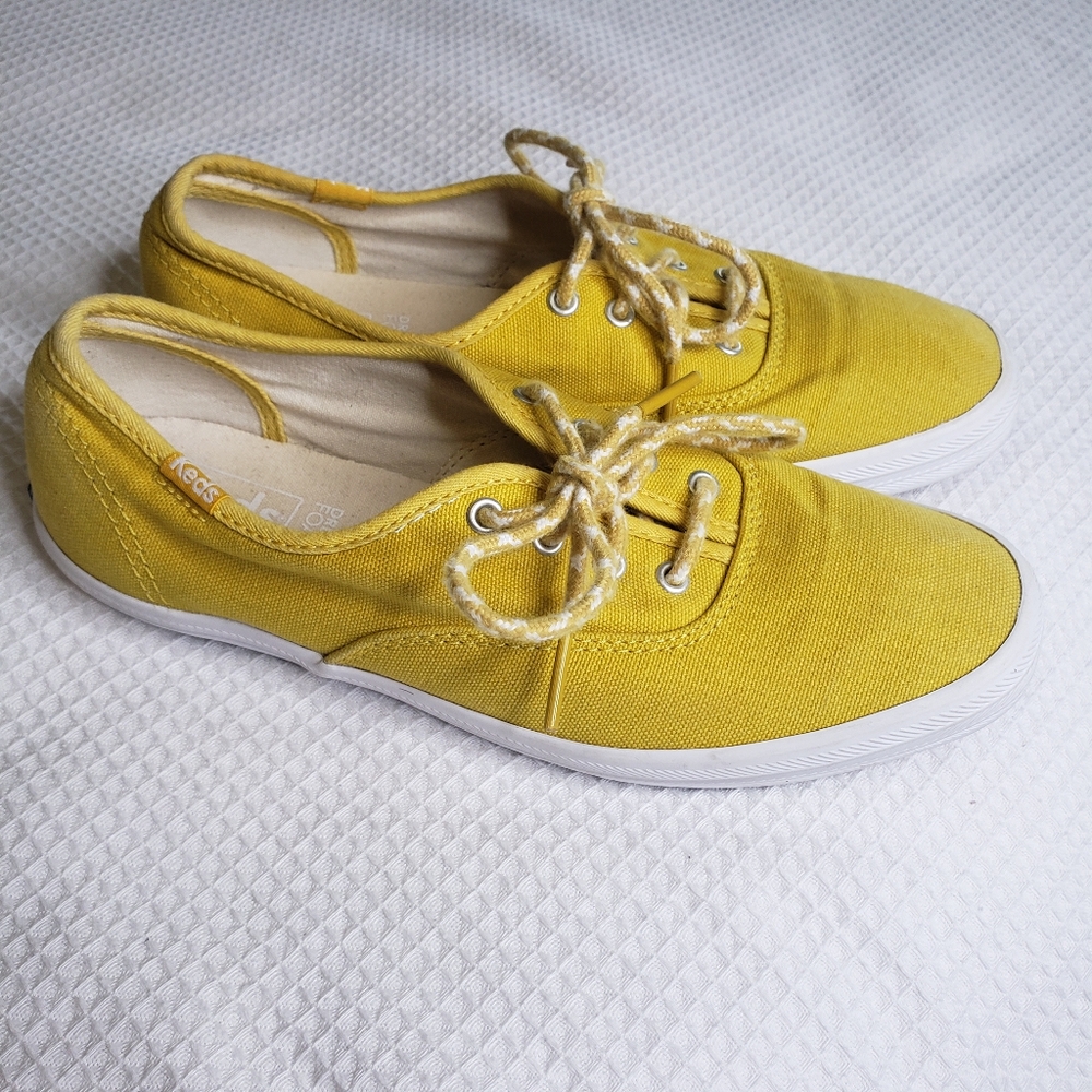 Keds Original Women's Size 6 Mustard Yellow Canvas Sneakers Shoes